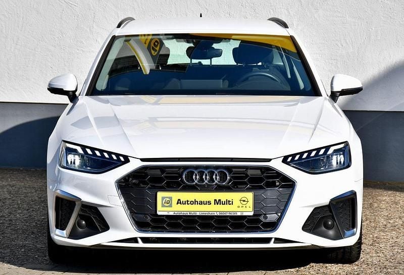 Gebraucht Audi A4 S-Line 163 PS (119 kW) 2024 Weiß Limousine