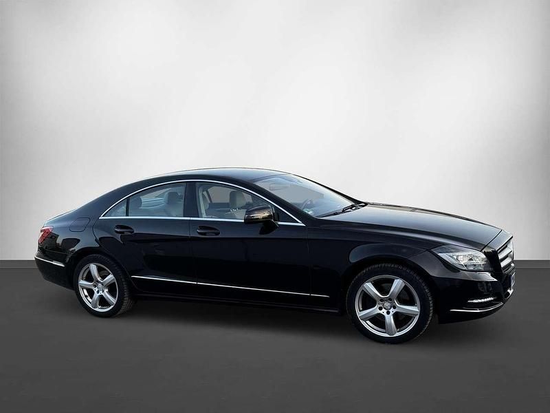 Gebraucht Mercedes CLS350 306 PS (225 kW) 2012 Obsidianschwarz  metalliclack Limousine