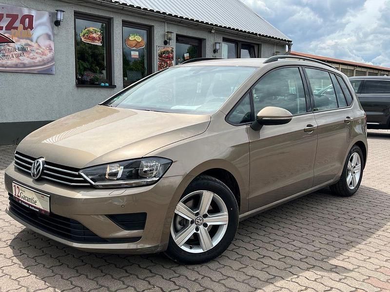 Gold Gebraucht 2015 VW Golf VII Comfortline Limousine | 11.999 € (Fairer Preis) - Bild 1/4
