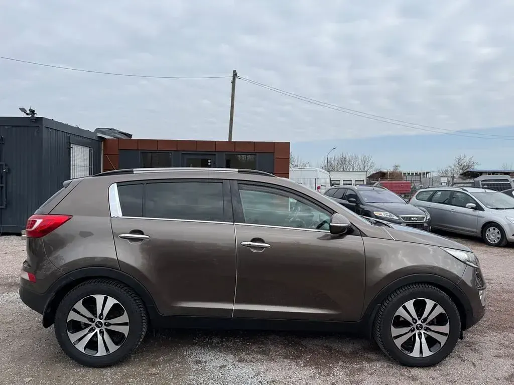Gebraucht Kia Sportage Spirit 184 PS (135 kW) 2012 Beige SUV