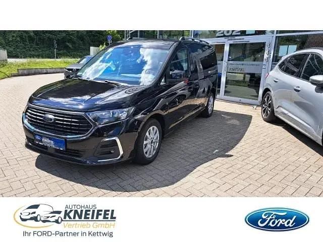 Schwarz Gebraucht 2023 Ford Grand Tourneo Connect Titanium Van / Kleinbus | 28.490 € (Fairer Preis) - Bild 1/4