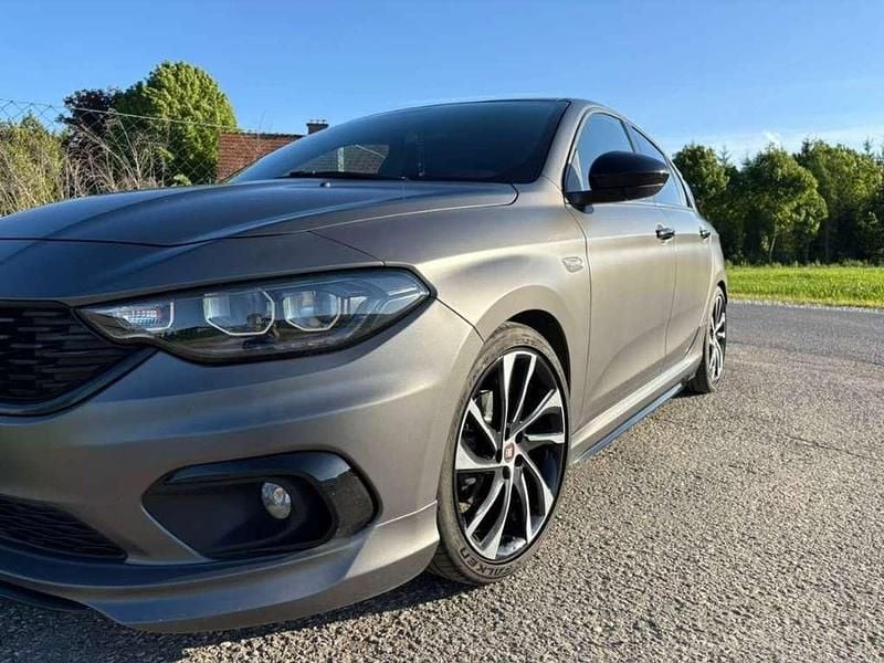 Grau Gebraucht 2020 Fiat Tipo S Kombi | 10.150 € (Superpreis) - Bild 1/4