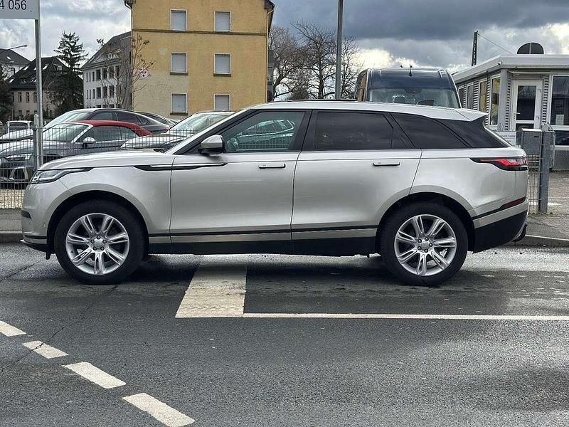 Gebraucht Land Rover Range Rover Velar SE 179 PS (131 kW) 2020 Cosmic grey ingot gold/aruba gol (metallic) SUV
