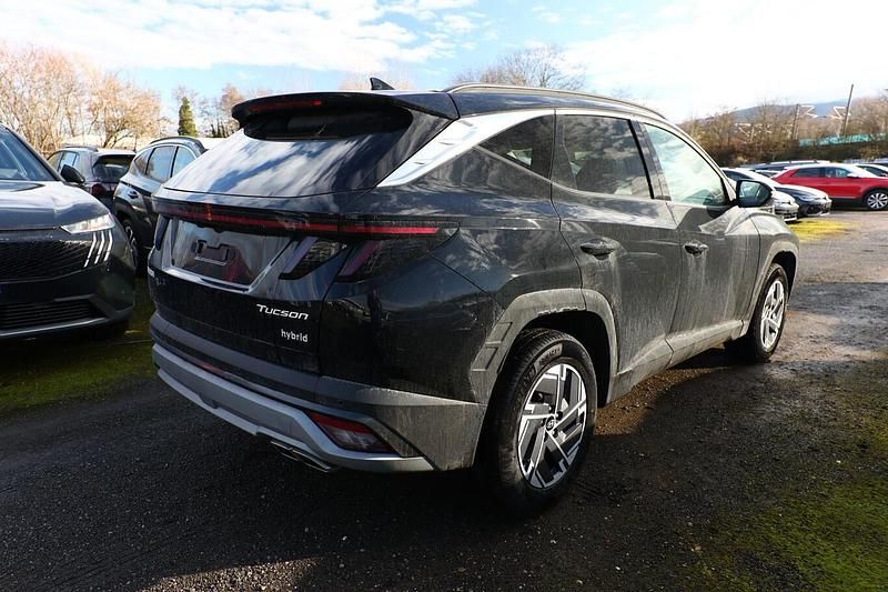 Neu Hyundai Tucson Select 215 PS (158 kW) 2025 Abyss black mineraleffekt abyss black mineraleffekt SUV