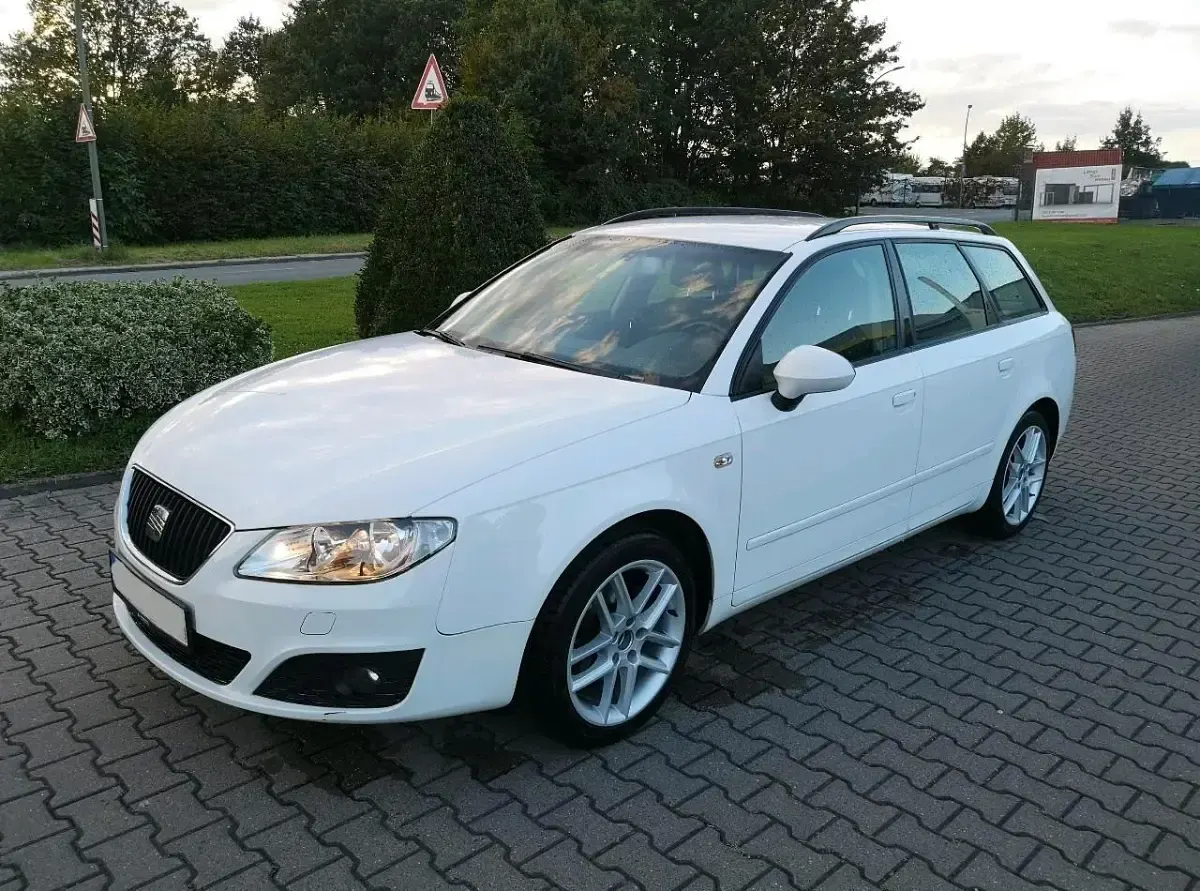 Gebraucht Seat Exeo 102 PS (75 kW) 2010 Weiß Kombi