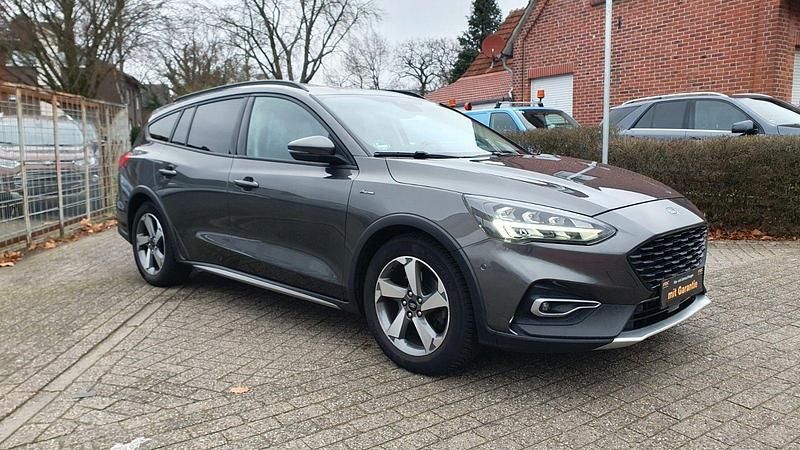 Gebraucht Ford Focus Active 150 PS (110 kW) 2019 Grau Kombi