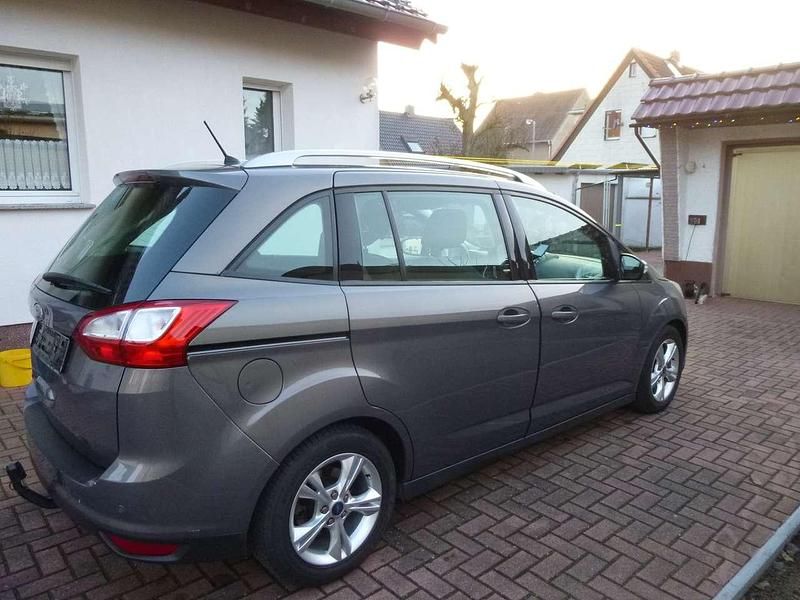 Gebraucht Ford C-MAX Champions Edition 140 PS (102 kW) 2013 Grau Van / Kleinbus