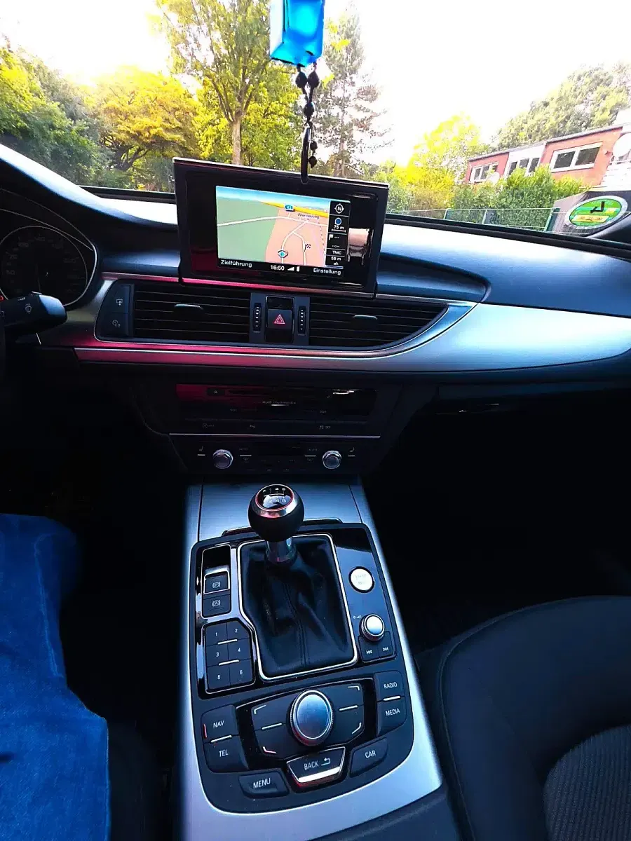 Gebraucht Audi A6 S-Line 180 PS (132 kW) 2014 Andere farben Limousine