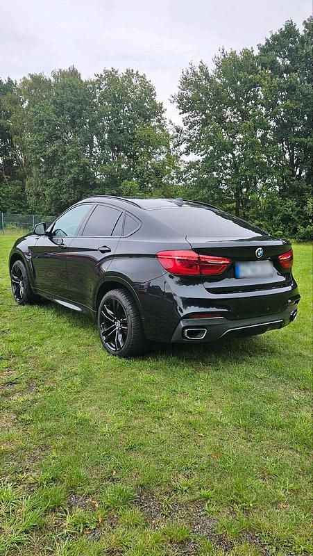 Gebraucht BMW X6 258 PS (189 kW) 2016 Schwarz SUV