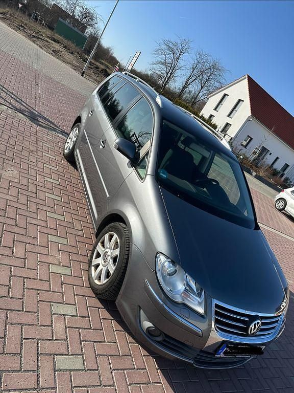 Gebraucht VW Touran Highline 140 PS (102 kW) 2007 Grau Van / Kleinbus