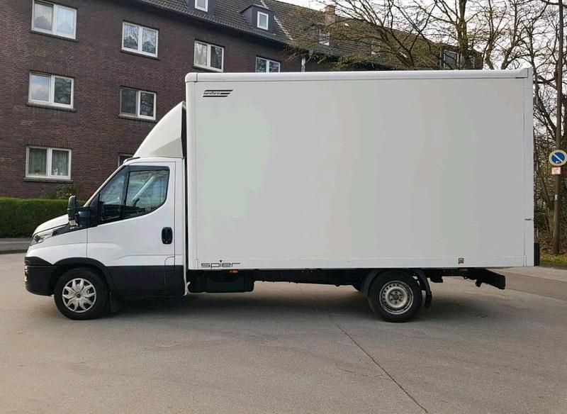 Gebraucht Iveco Daily 160 PS (117 kW) 2019 Weiß SUV
