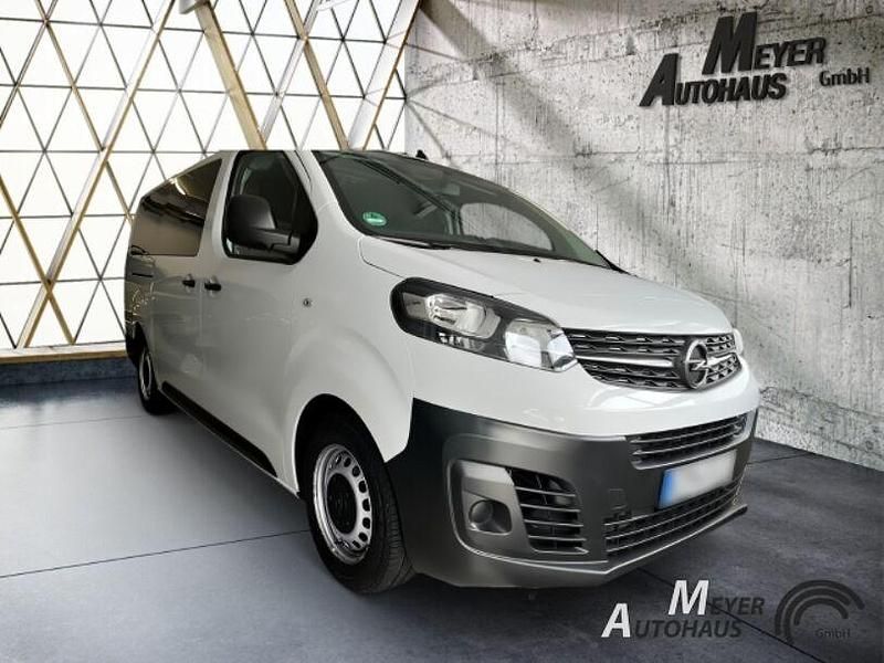 Gebraucht Opel Vivaro 120 PS (88 kW) 2022 Weiss Van / Kleinbus