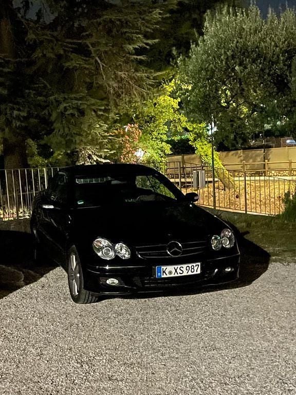 Gebraucht Mercedes CLK320 Elegance 224 PS (164 kW) 2007 Schwarz Cabrio