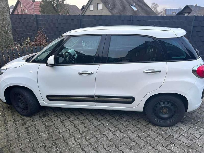 Gebraucht Fiat 500L 105 PS (77 kW) 2014 Weiß Van / Kleinbus