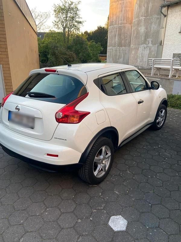 Weiß Gebraucht 2012 Nissan Juke SUV | 4.900 € (Fairer Preis) - Bild 1/4