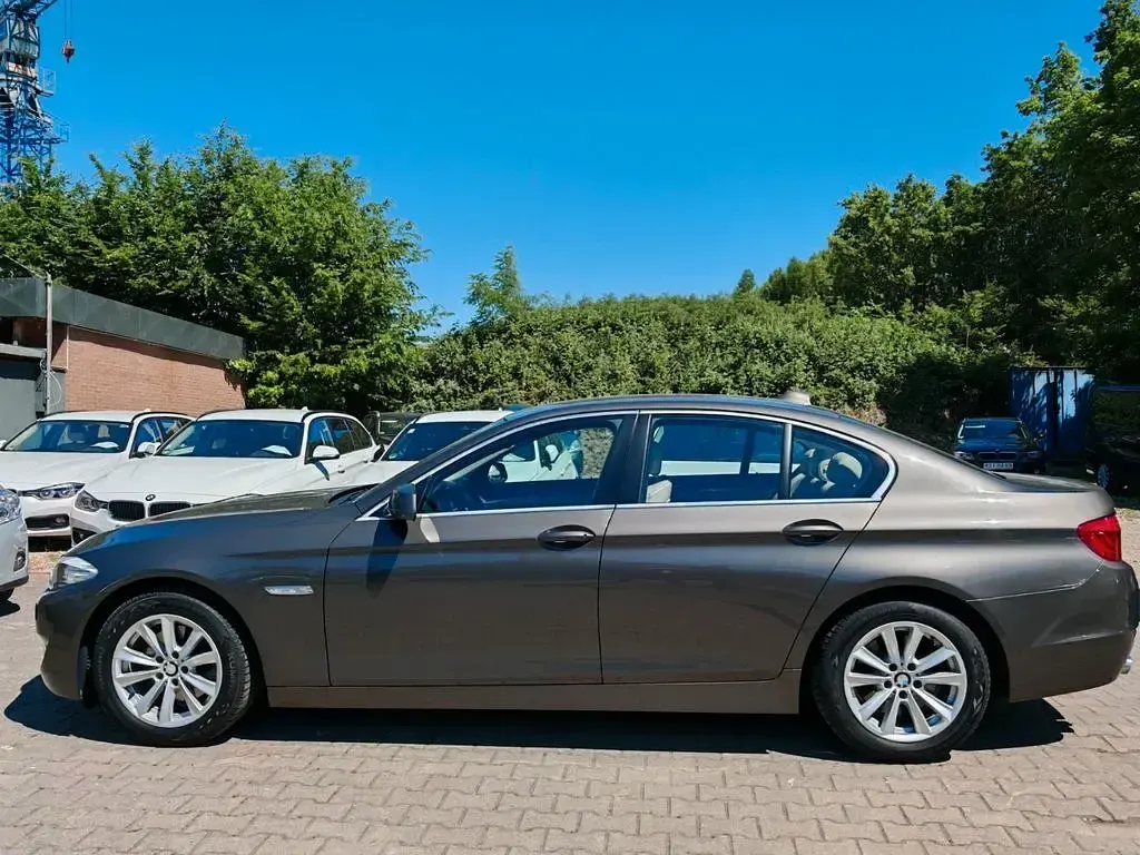 Używany BMW 520 184 KM (135 kW) 2011 Brązowy Sedan/Limuzyna