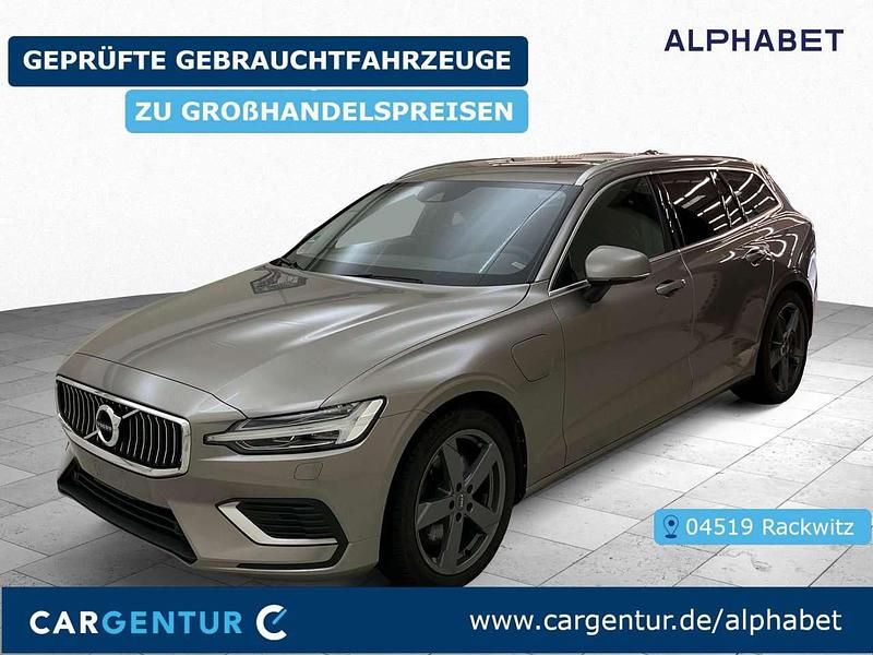 Gebraucht Volvo V60 Inscription 341 PS (250 kW) 2021 Pebble grey Kombi