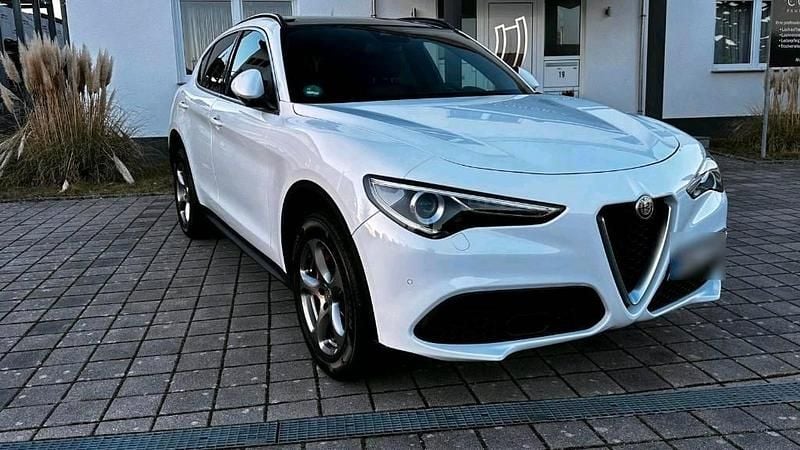Gebraucht Alfa Romeo Stelvio 280 PS (205 kW) 2019 Weiß SUV