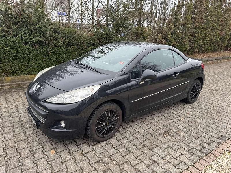 Schwarz Gebraucht 2012 Peugeot 207 CC Active Cabrio | 2.000 € (Superpreis) - Bild 1/4