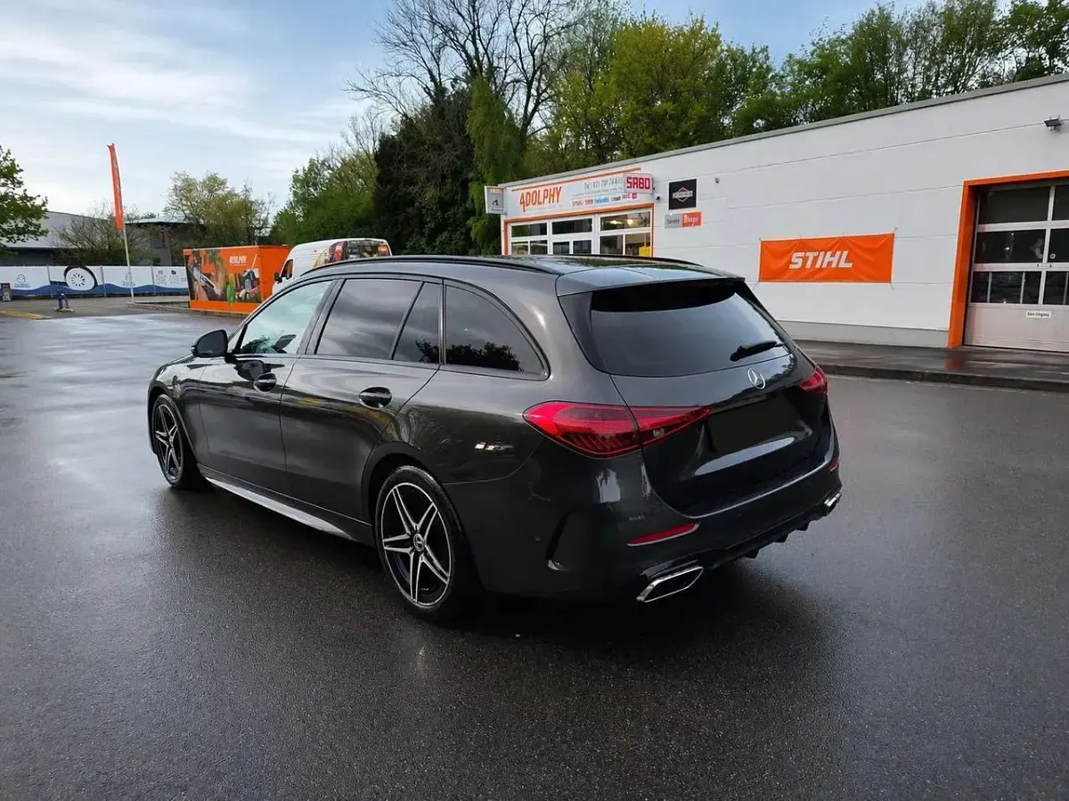 Gebraucht Mercedes C220 Avantgarde 200 PS (147 kW) 2022 Kombi