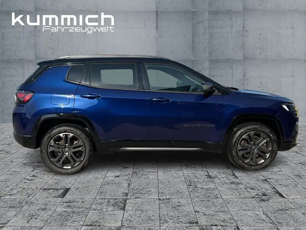 Gebraucht Jeep Compass 179 PS (131 kW) 2022 Blau SUV