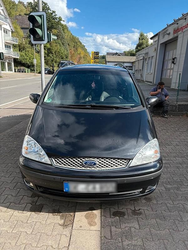 Schwarz Gebraucht 2005 Ford Galaxy Van / Kleinbus | 3.600 € (Teuer) - Bild 1/4