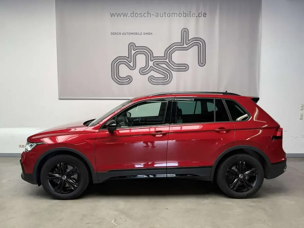 Gebraucht VW Tiguan Sportline 200 PS (147 kW) 2022 Kings red SUV