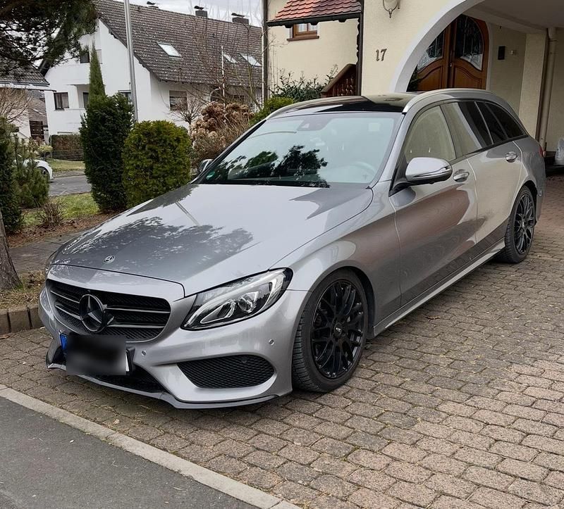 Gebraucht Mercedes C250 AMG line 211 PS (155 kW) 2016 Silber Kombi
