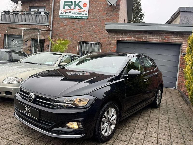 Deep black perleffekt Gebraucht 2021 VW Polo Highline Kleinwagen | 14.950 € (Superpreis) - Bild 1/4
