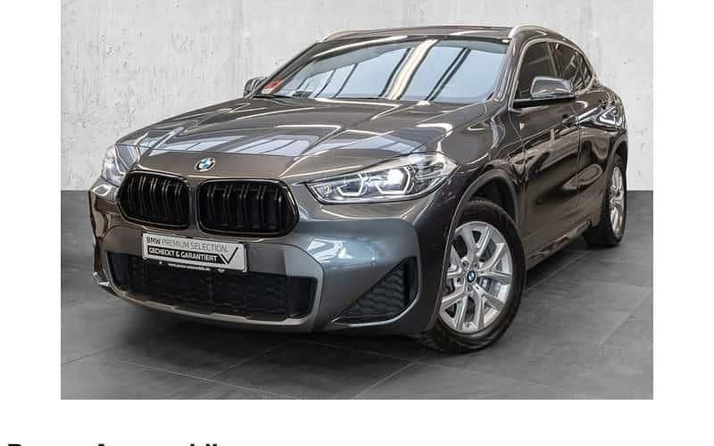 Grau Gebraucht 2020 BMW X2 Performance SUV | 23.880 € (Superpreis) - Bild 1/4