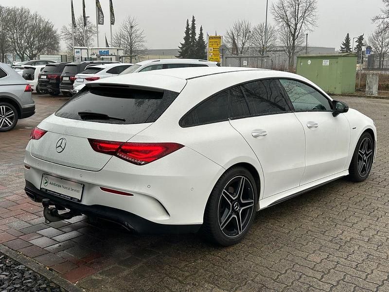 Gebraucht Mercedes CLA220 AMG line 190 PS (139 kW) 2021 Weiß Limousine