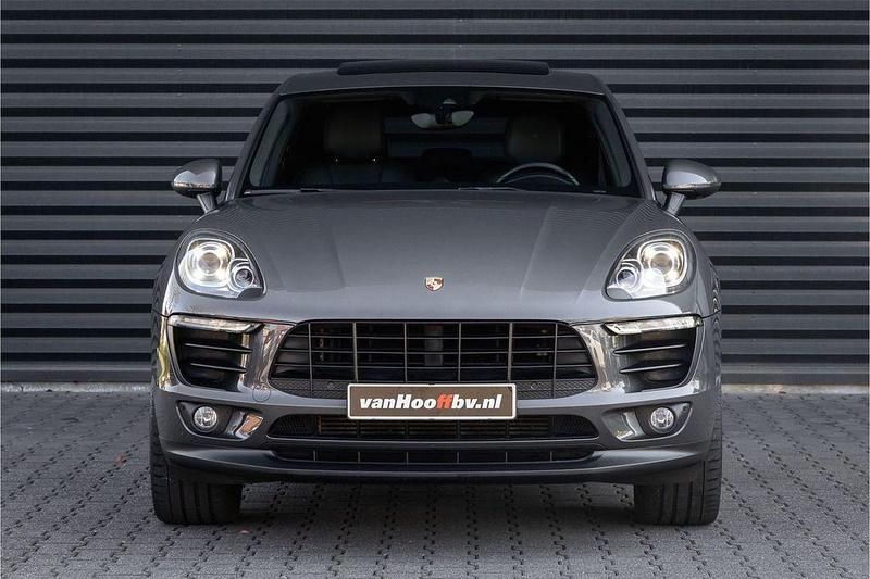 Second-hand Porsche Macan 252 CP (185 kW) 2017 Gri SUV