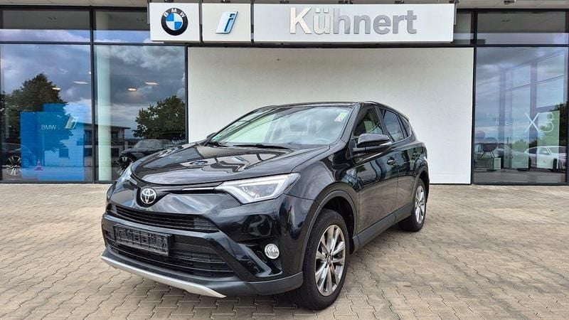 Schwarz Gebraucht 2016 Toyota RAV4 Edition SUV | 16.755 € (Fairer Preis) - Bild 1/4