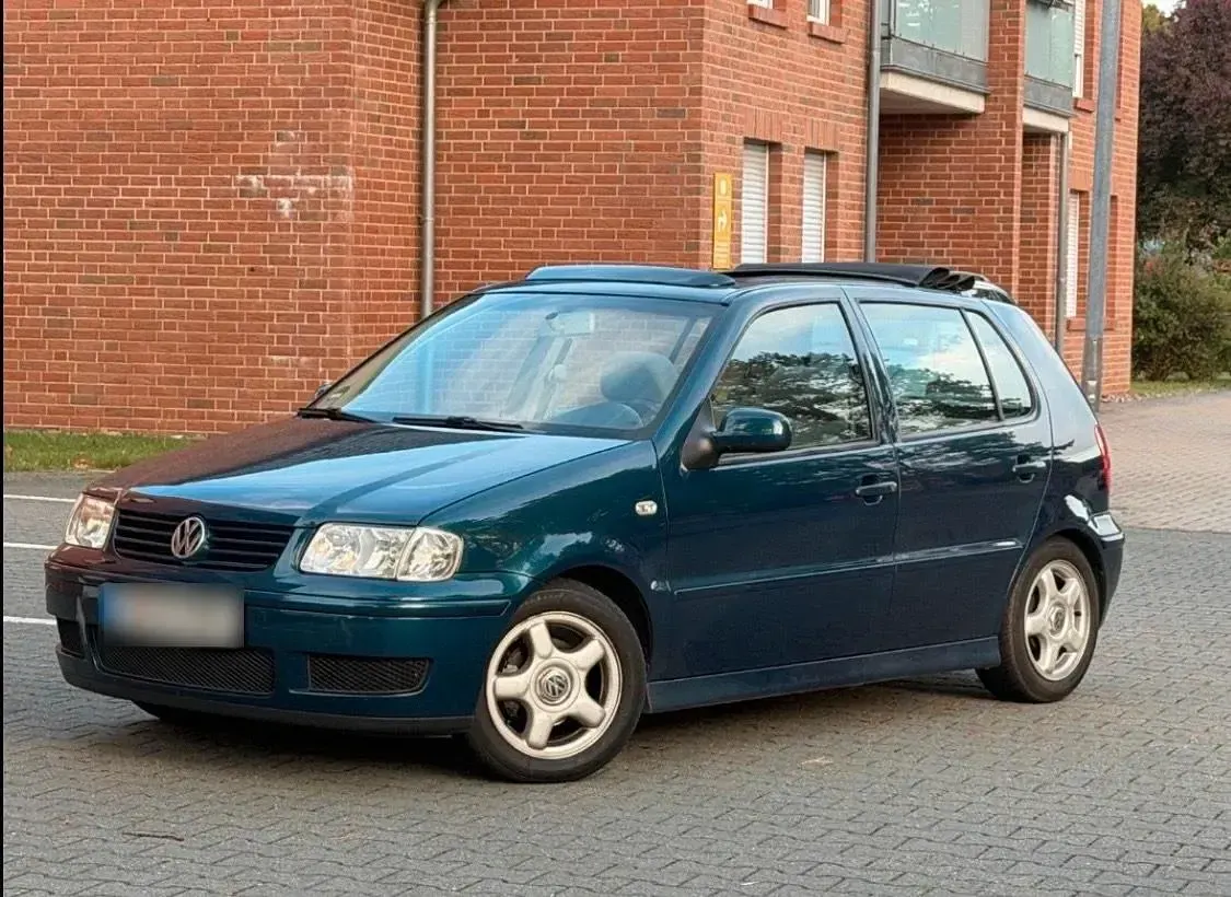 Gebraucht VW Polo 64 PS (47 kW) 2001 Blau Kleinwagen