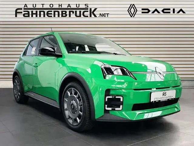 Nouă Renault R5 Evolution 89 kW (122 CP) 2026 Verde Hatchback
