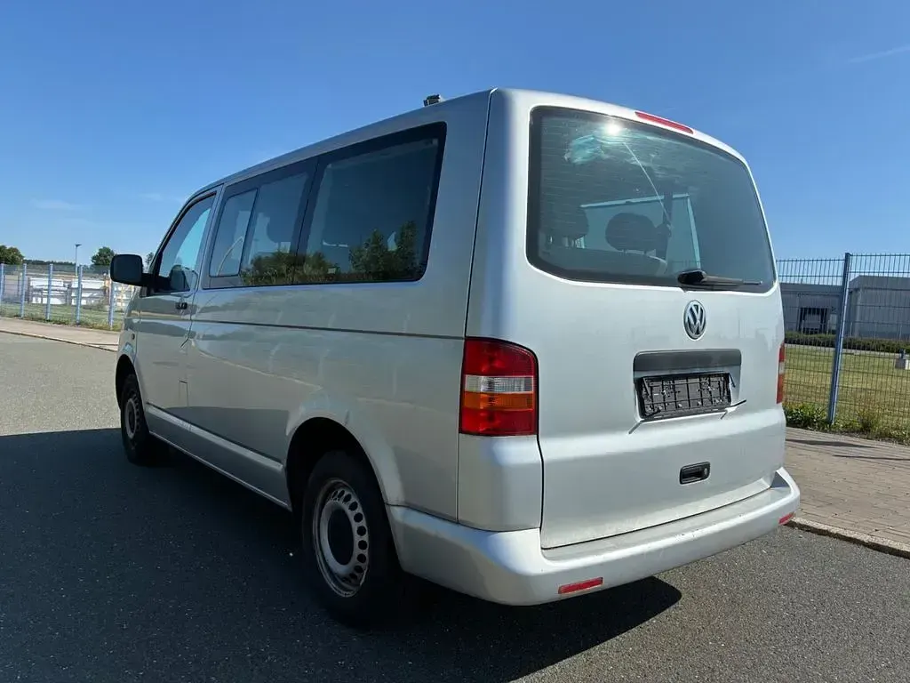 Gebraucht VW T5 102 PS (75 kW) 2006 Silber Van