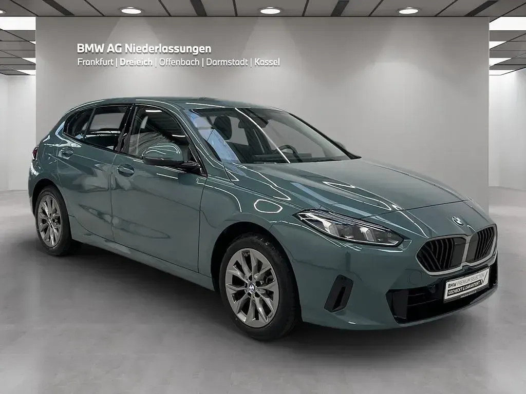 Gebraucht BMW 120 156 PS (114 kW) 2025 Grün Kleinwagen