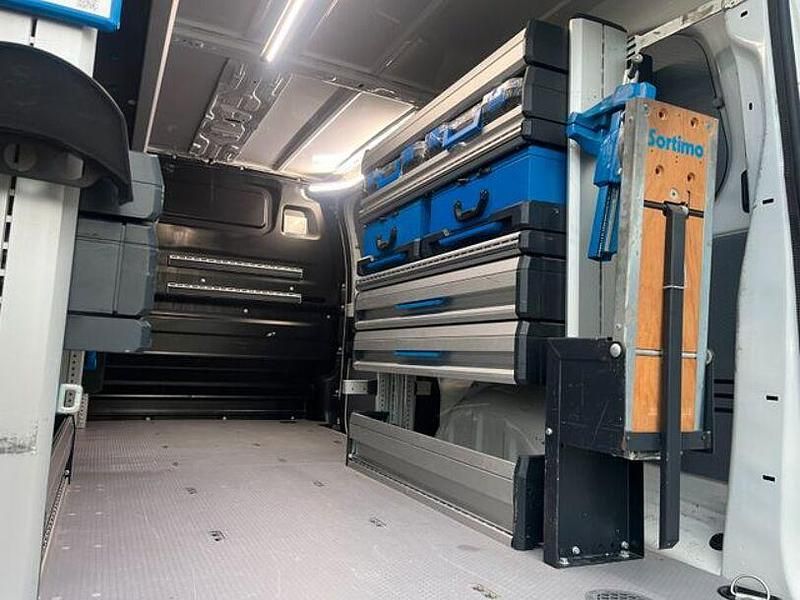 Weiß Gebraucht 2021 Opel Vivaro Edition Van / Kleinbus | 16.490 € (Fairer Preis) - Bild 1/3