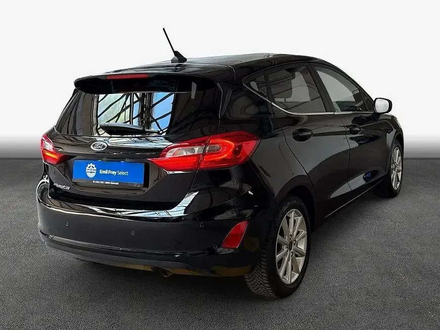 Gebraucht Ford Fiesta Titanium 95 PS (69 kW) 2020 Obsidianschwarz metallic Kleinwagen