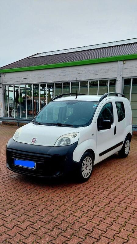 Weiß Gebraucht 2011 Fiat Fiorino Van / Kleinbus | 2.000 € (Guter Preis) - Bild 1/4