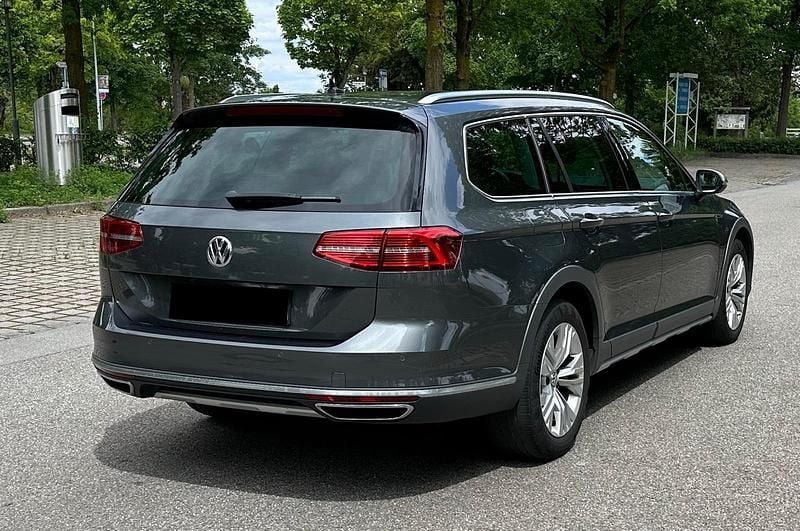 Gebraucht VW Passat Alltrack 239 PS (175 kW) 2015 Grau Kombi