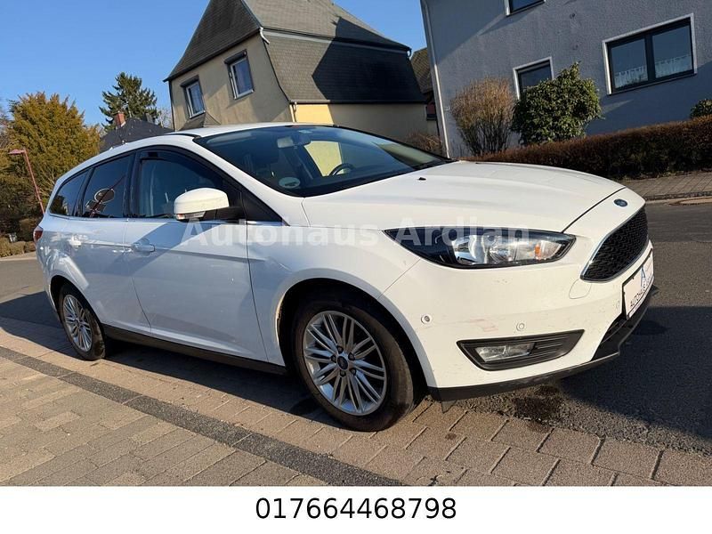 Gebraucht Ford Focus Cool & Connect 120 PS (88 kW) 2018 Weiß Kombi