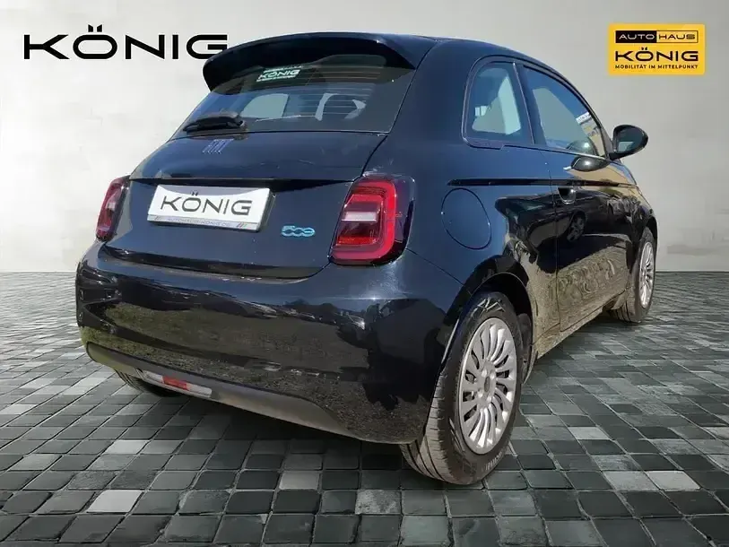 Gebraucht Fiat 500e 86 kW (118 PS) 2023 Schwarz Kleinwagen