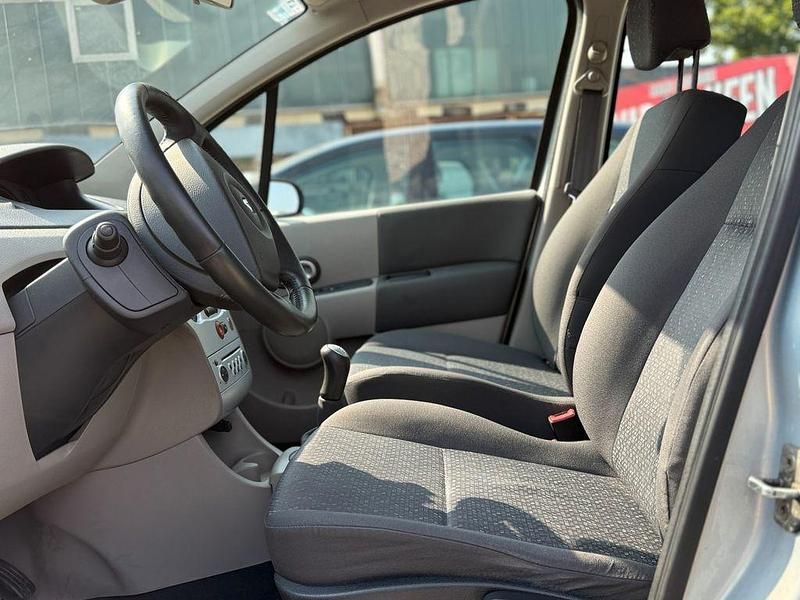 Gebraucht Renault Modus Dynamique 88 PS (64 kW) 2006 Other Van / Kleinbus