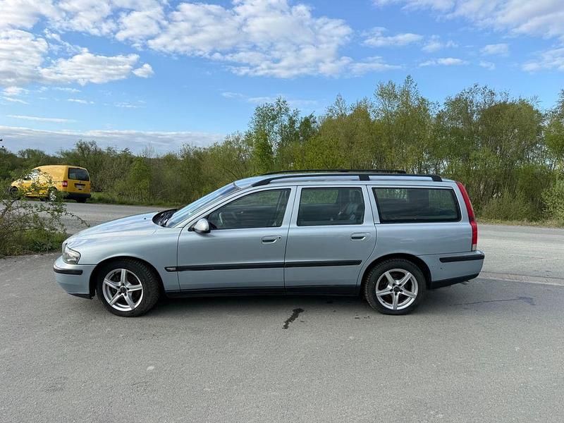 Gebraucht Volvo V70 170 PS (125 kW) 2001 Blau Kombi