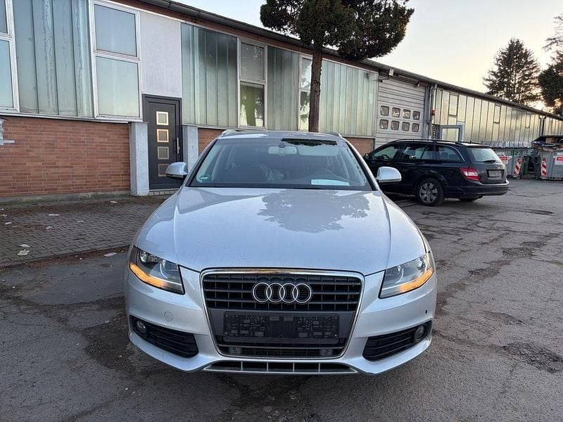 Gebraucht Audi A4 Attraction 160 PS (117 kW) 2008 Silber Kombi