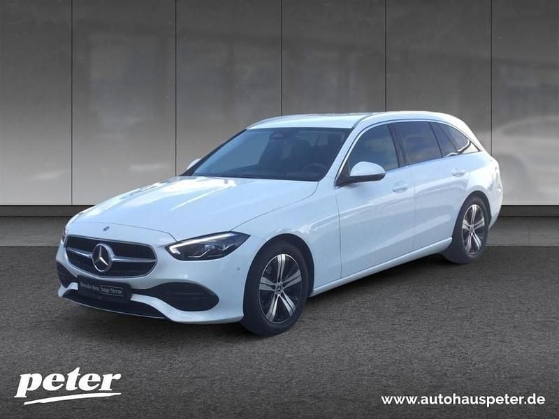 Unilack polarweiß Gebraucht 2024 Mercedes C180 Avantgarde Kombi | 34.870 € (Guter Preis) - Bild 1/4
