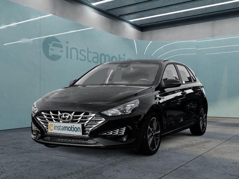 Schwarz Gebraucht 2023 Hyundai i30 Limousine | 18.199 € (Fairer Preis) - Bild 1/4