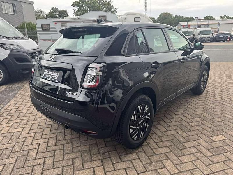 Gebraucht Fiat 600 101 PS (74 kW) 2025 Schwarz SUV