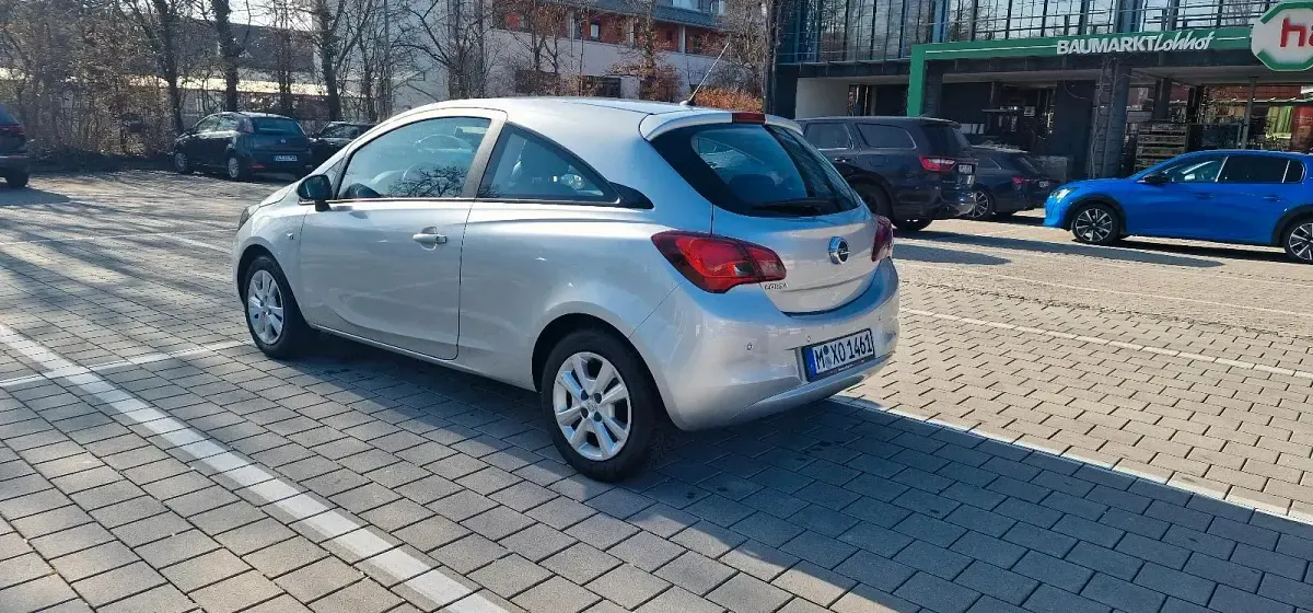 Gebraucht Opel Corsa 69 PS (50 kW) 2018 Silber Kleinwagen